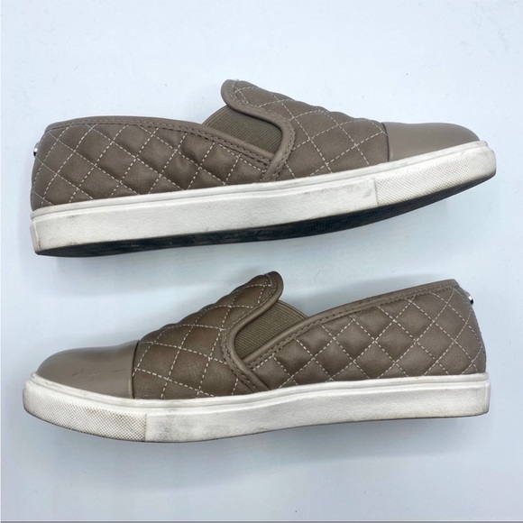 Steve Madden quilted slip on shoes, deep nude women’s size 10 - Picture 5 of 5